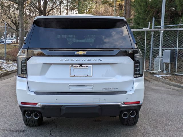 2025 Chevrolet Suburban Premier photo