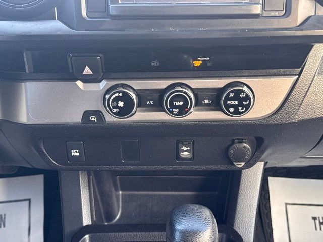 2016 Toyota Tacoma SR