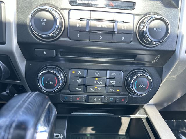 Used 2017 Gray Ford Lariat image 19