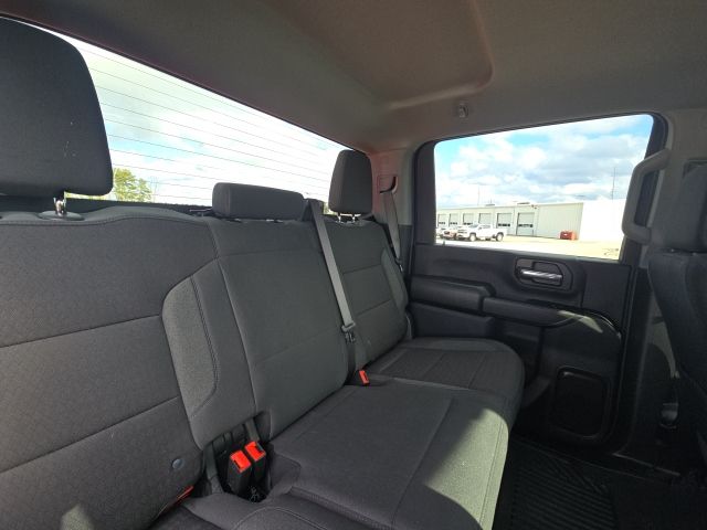 2026 Chevrolet Silverado 2500HD Custom:44913A