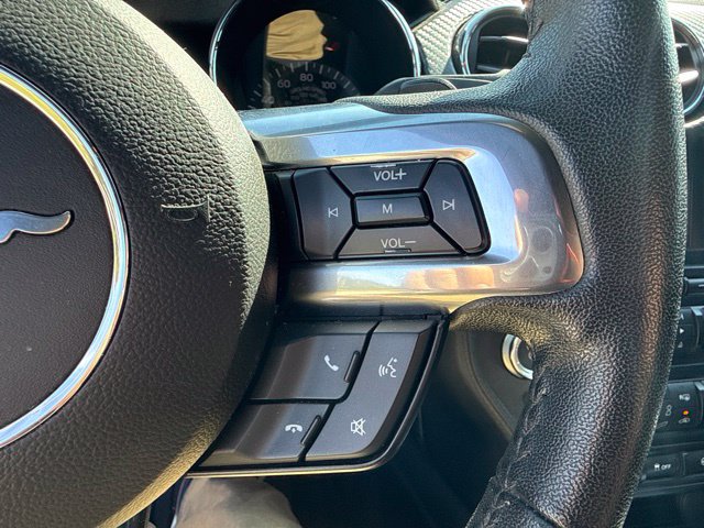 Used 2016 White Ford V6 image 13