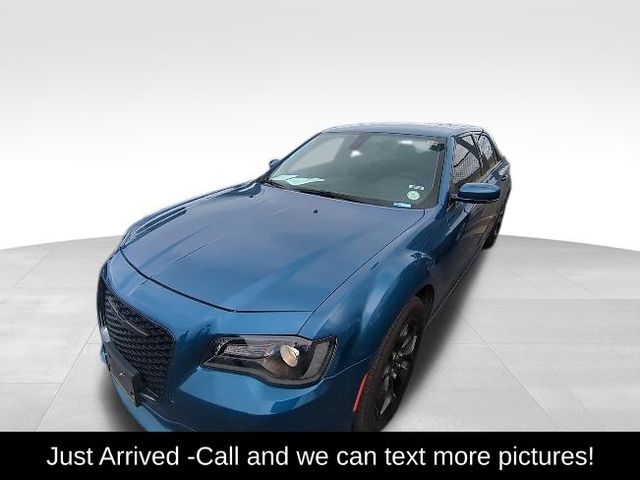 Blue (Frostbite) 2022 Chrysler 300 Touring L AWD Sedan All-Wheel Drive 8-Speed Automatic
