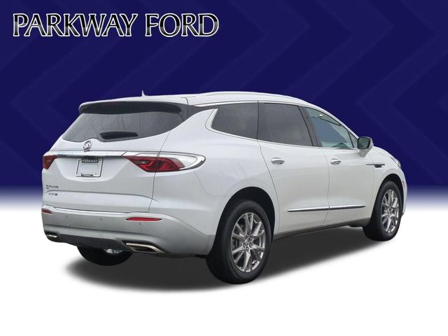 Used 2024 White Buick Essence image 5