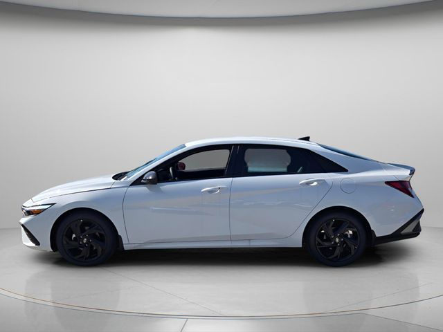 2026 Hyundai Elantra - $23,340