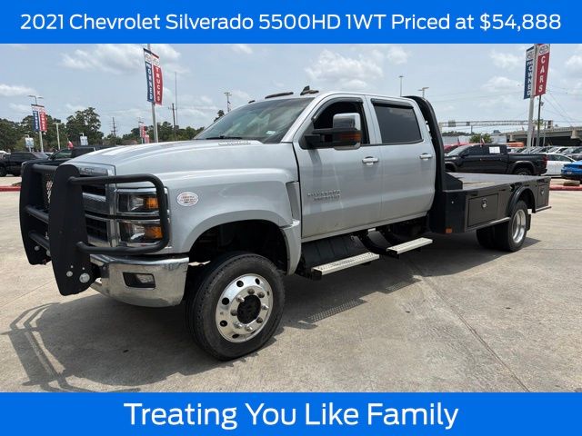 Silver Ice Metallic 2021 Chevrolet Silverado 5500HD Pickup Truck 6-Speed Automatic