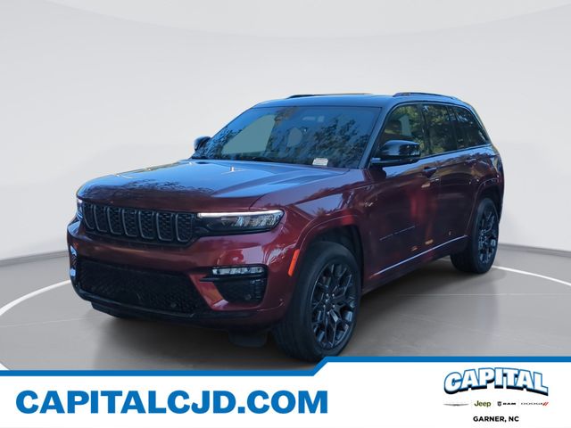 Velvet Red Pearlcoat 2025 Jeep Grand Cherokee SUV / Crossover Four-Wheel Drive 8-Speed Automatic