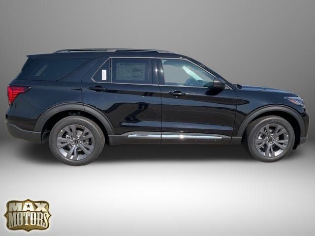 2025 Ford Explorer Active 11