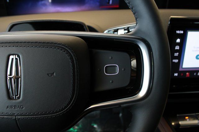 New 2026 White Lincoln Reserve image 15