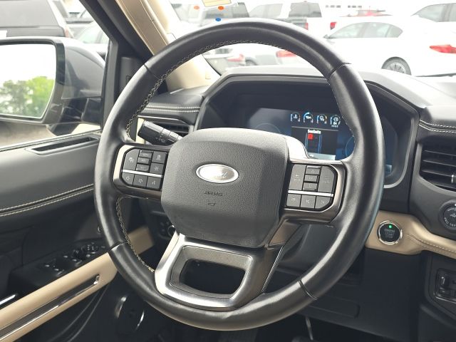 2023 Ford Expedition Platinum:168660A