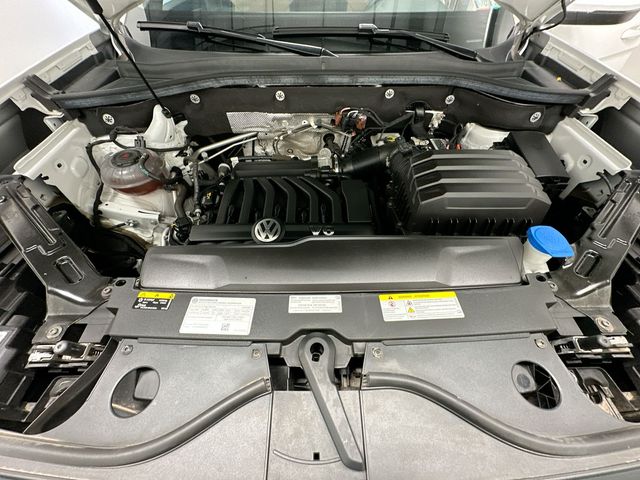 2023 Volkswagen Atlas Cross Sport 3.6L V6 SE w/Technology White at Sutliff Volkswagen