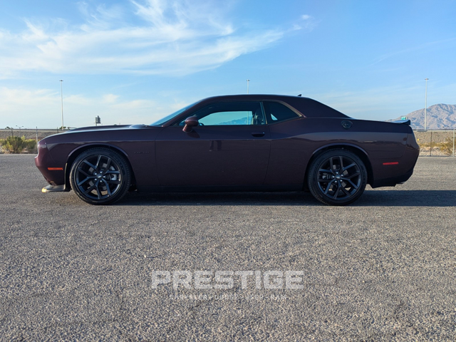 2022 Dodge Challenger R/T 13