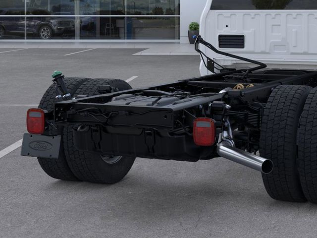 2025 Ford F-550 Super Duty 