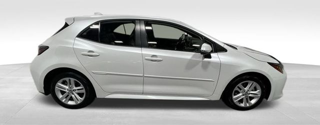 2021 Toyota Corolla Hatchback SE photo