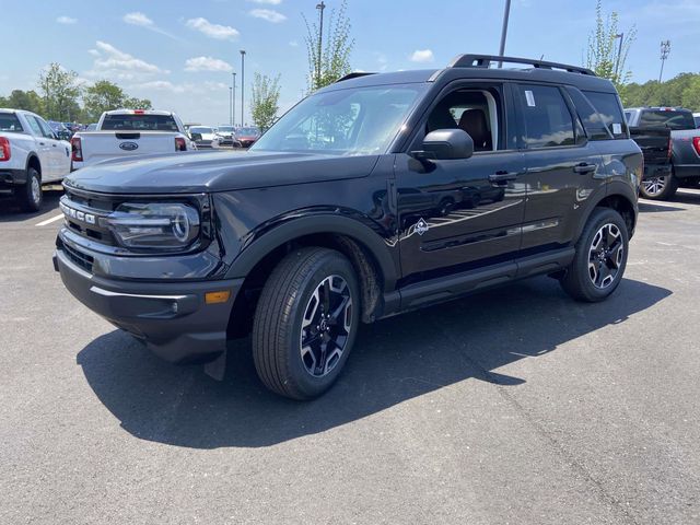 2024 Ford Bronco Sport Outer Banks 3