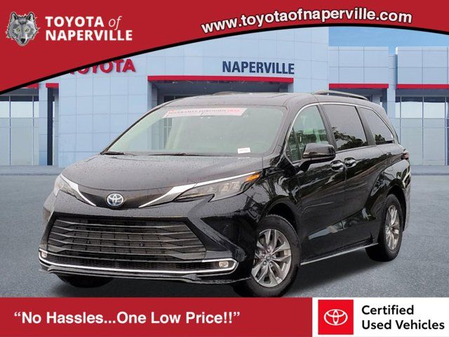 2024 Toyota Sienna XLE
