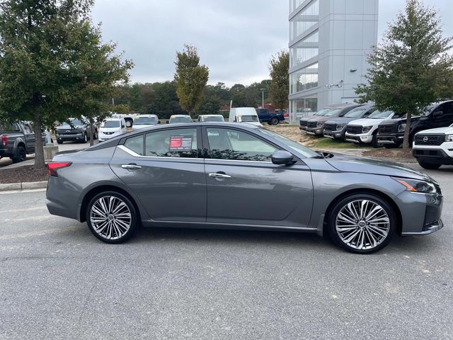 2024 Nissan Altima 2.5 SL 2