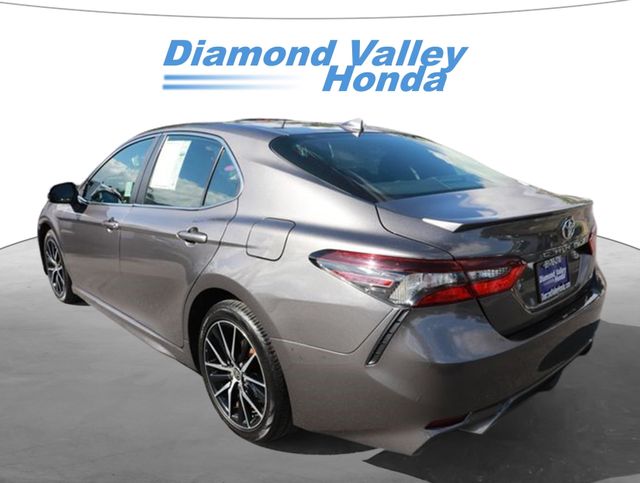 2021 Toyota Camry SE 4