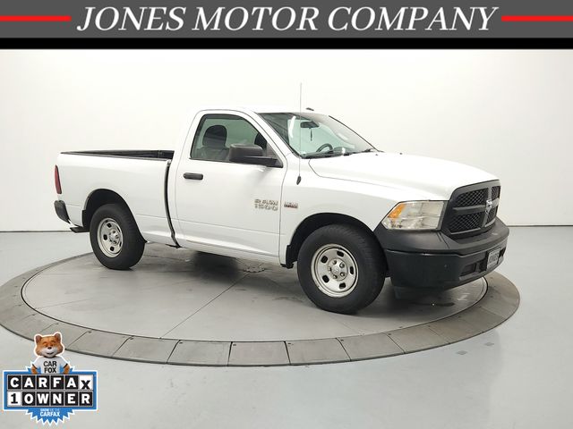 Bright White Clearcoat 2015 RAM 1500 Pickup Truck 4X2 6-Speed Automatic