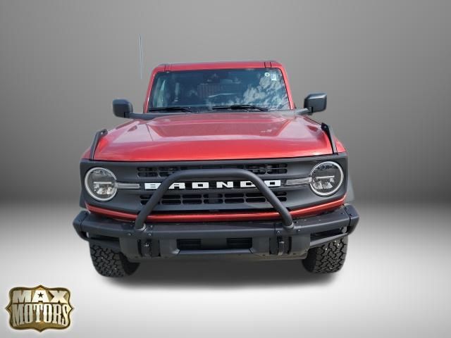 2024 Ford Bronco Black Diamond 2