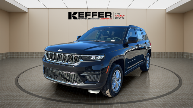 2026 Jeep Grand Cherokee Laredo