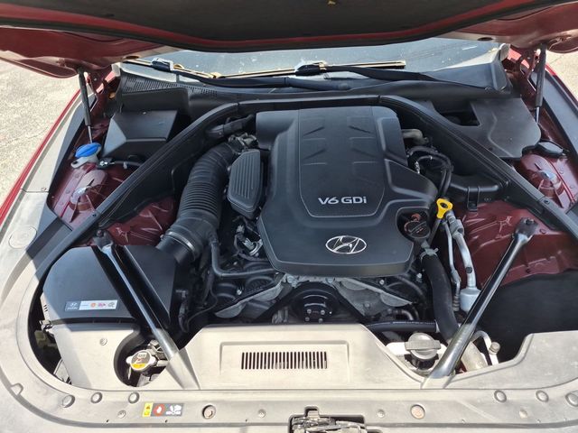 Used 2015 Hyundai Genesis 3.8 4D Sedan
