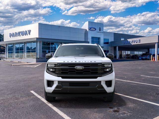 New 2027 White Ford Platinum image 3