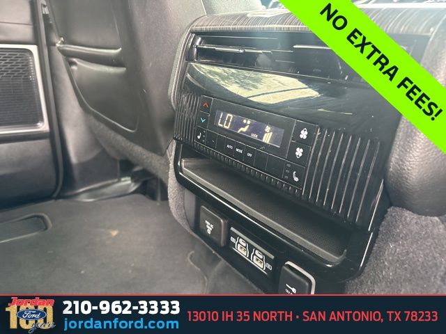 Used Car 2022 Jeep Wagoneer  Series Iii For Sale Under $50,000 In San Antonio, Texas