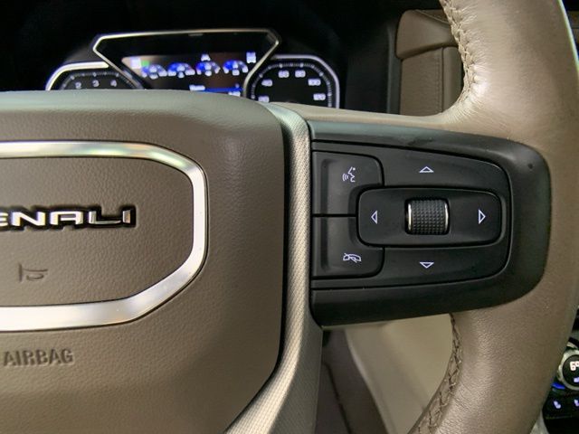 2021 GMC Yukon Denali 17