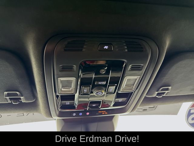 Used 2025 Cadillac Escalade SUV