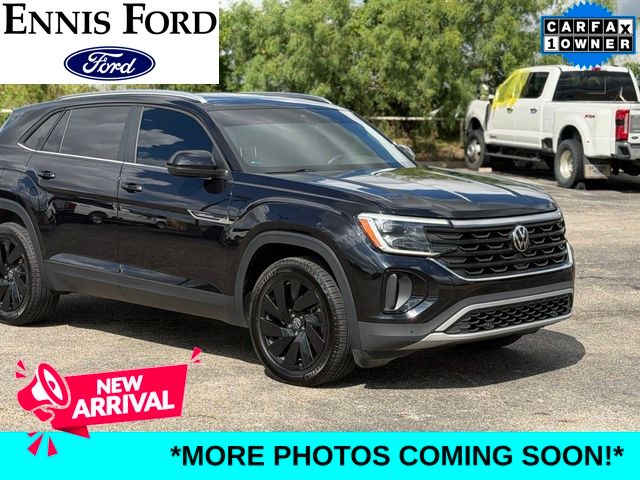  2024 Volkswagen Atlas Cross Sport SE FWD with Technology   
