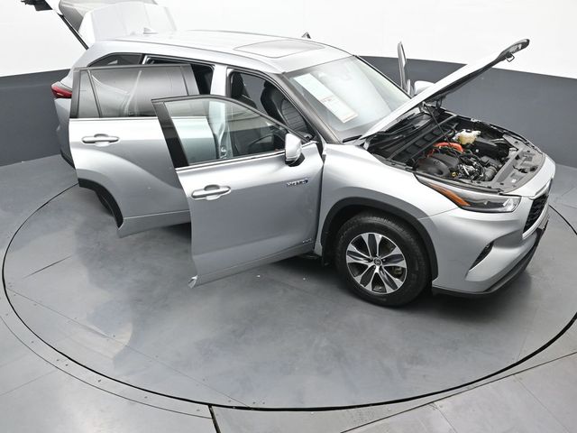 2021 Toyota Highlander Hybrid XLE 62