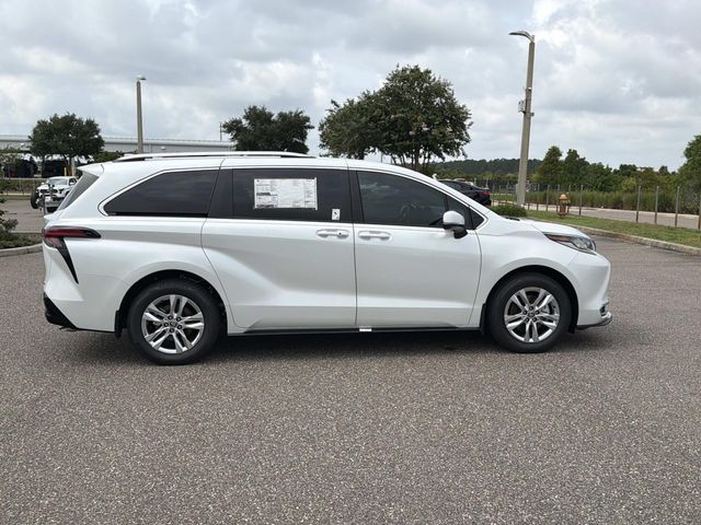 New 2026 Toyota Sienna Van