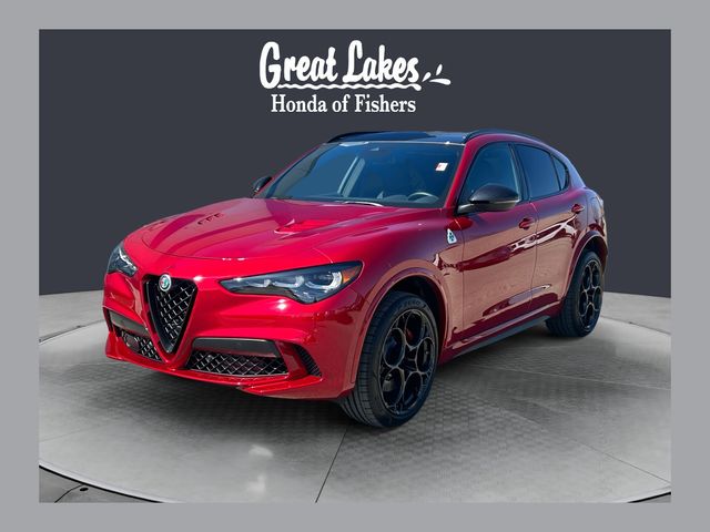 2024 Alfa Romeo Stelvio Quadrifoglio AWD
