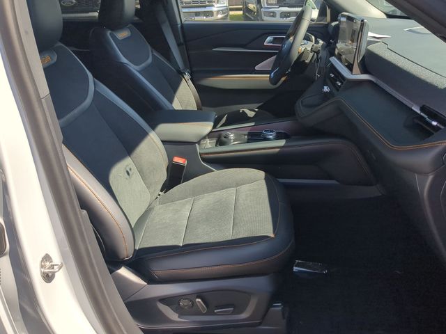 New 2026 Space White Metallic Ford Tremor® image 49