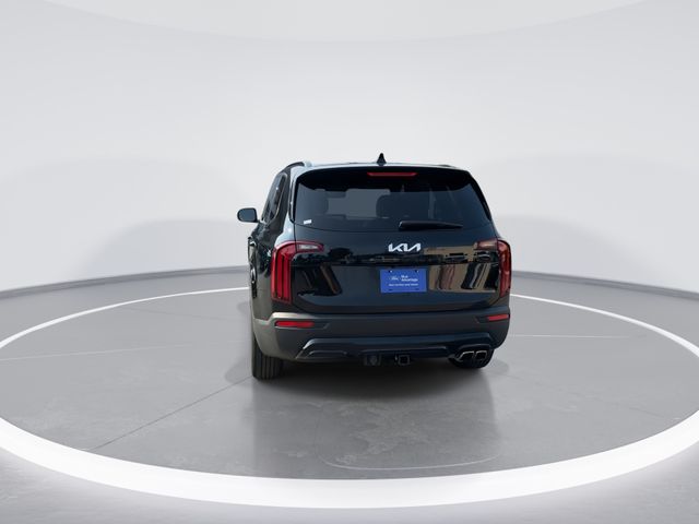 Used 2022 Black Kia SX image 6