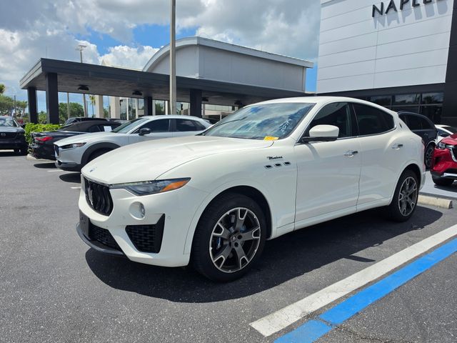 2023 Maserati Levante's Image