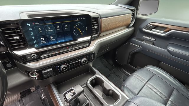 Used 2022 Beige Chevrolet High Country image 25