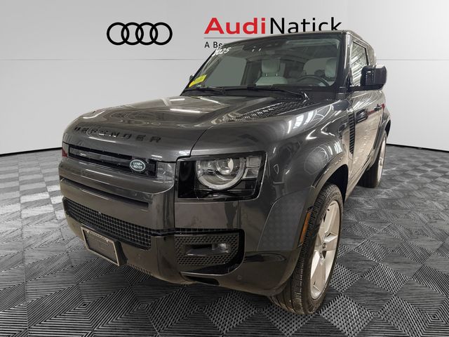 2025 Land Rover Defender 90 P400 X-Dynamic SE AWD