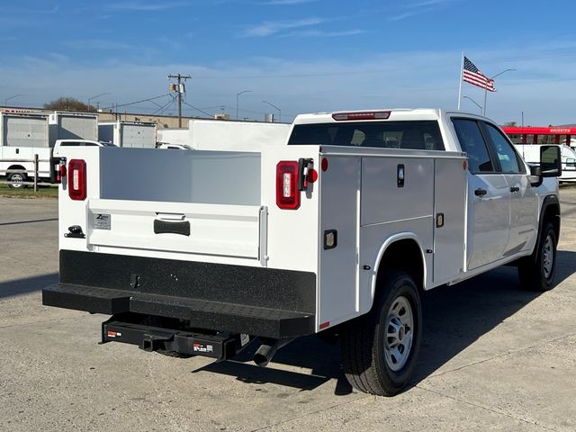 2024 GMC Sierra 3500HD Pro 5