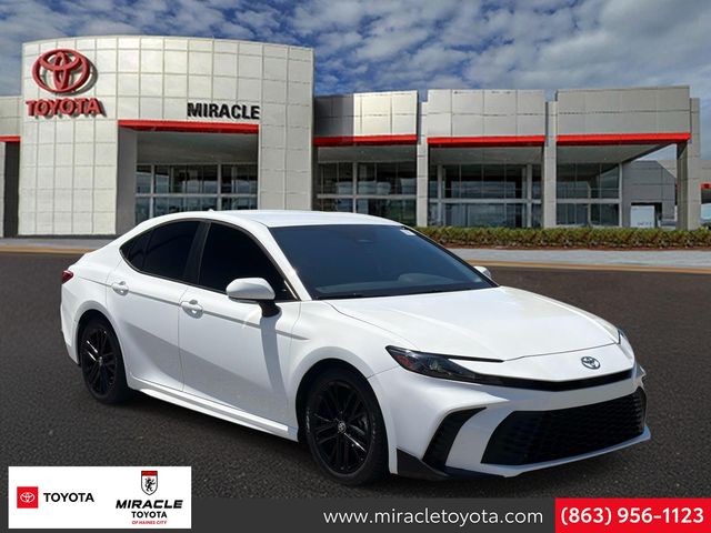 Ice Cap 2025 Toyota Camry Sedan Front-Wheel Drive Continuously Variable Transmission
