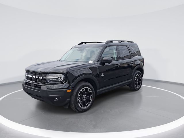 New 2026 Shadow Black Ford Outer Banks® image 4