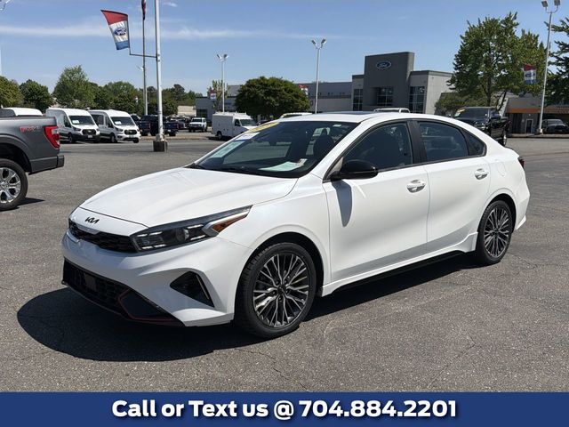 Snow White Pearl 2023 Kia Forte GT-Line FWD Sedan Front-Wheel Drive Continuously Variable Transmission