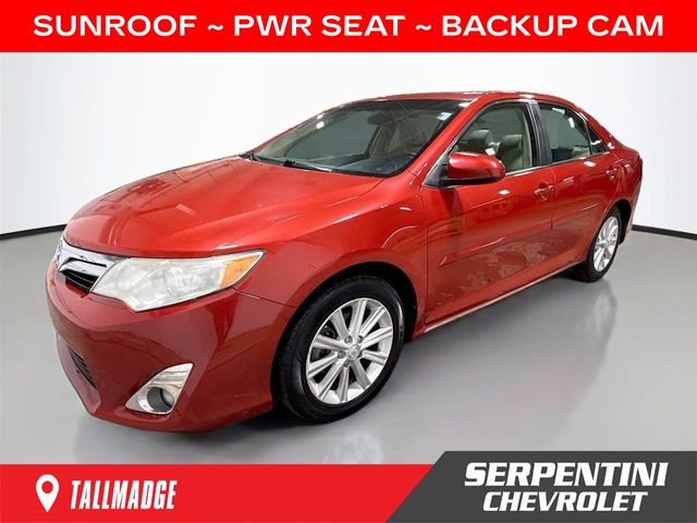 Barcelona Red Metallic 2014 Toyota Camry XLE Sedan Front-Wheel Drive 6-Speed Automatic