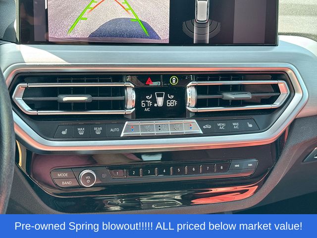 Used 2022 Black Sapphire Metallic BMW sDrive30i image 26