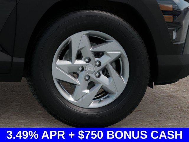 New 2026 Black Hyundai SE image 9