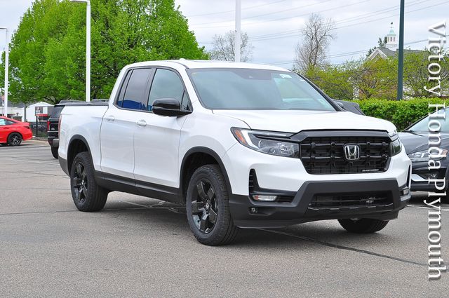 Platinum White Pearl 2026 Honda Ridgeline Black Edition AWD Pickup Truck All-Wheel Drive 9-Speed Automatic