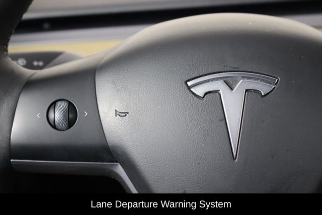 TeslaModel 38