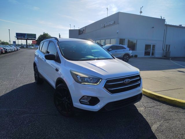 White Platinum Clearcoat Metallic 2017 Ford Escape SUV / Crossover Front-Wheel Drive 6-Speed Automatic