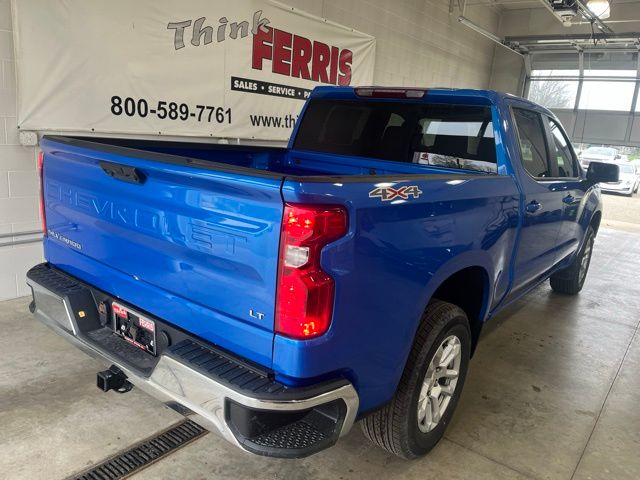 2025 Chevrolet Silverado 1500 LT photo