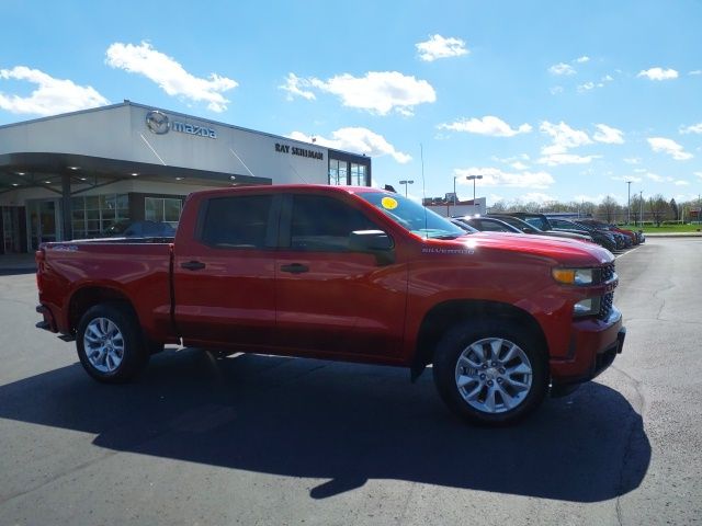 Cherry Red Tintcoat 2021 Chevrolet Silverado 1500 Custom Crew Cab 4WD Pickup Truck Four-Wheel Drive 8-Speed Automatic